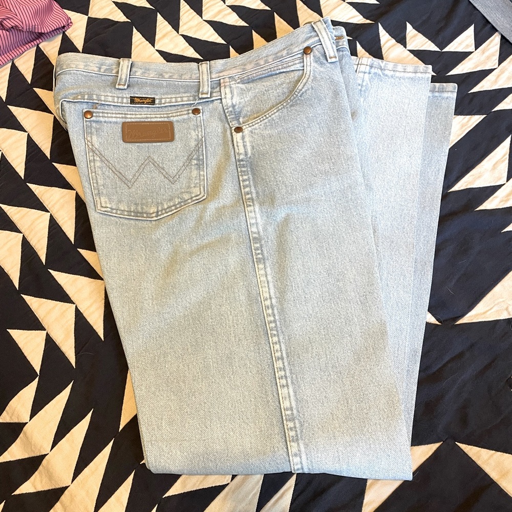 Wrangler 34x32
